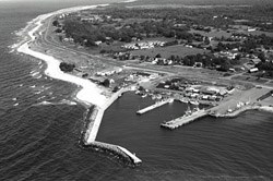 Breakwater (Vågbrytare/Pir) Breakwater (Vågbrytare/Pir)