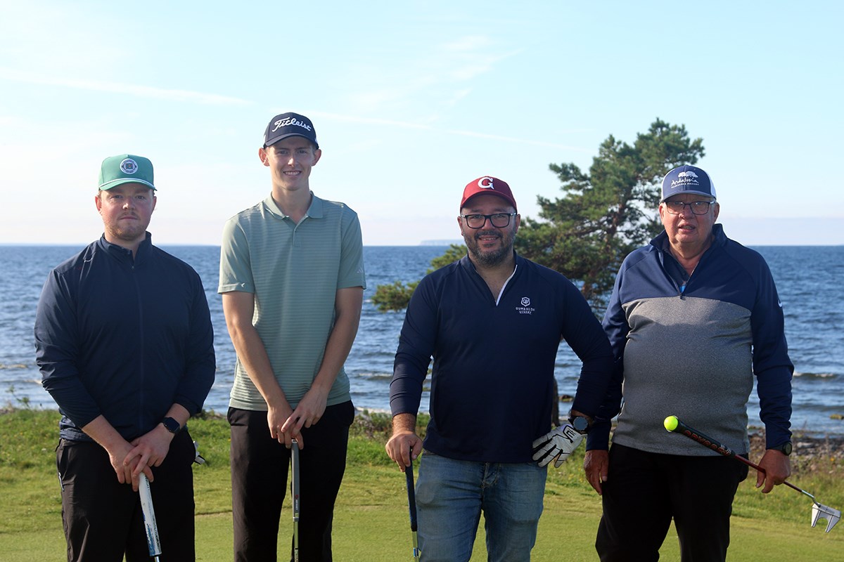 Fyra spelare redo att fastna på bild